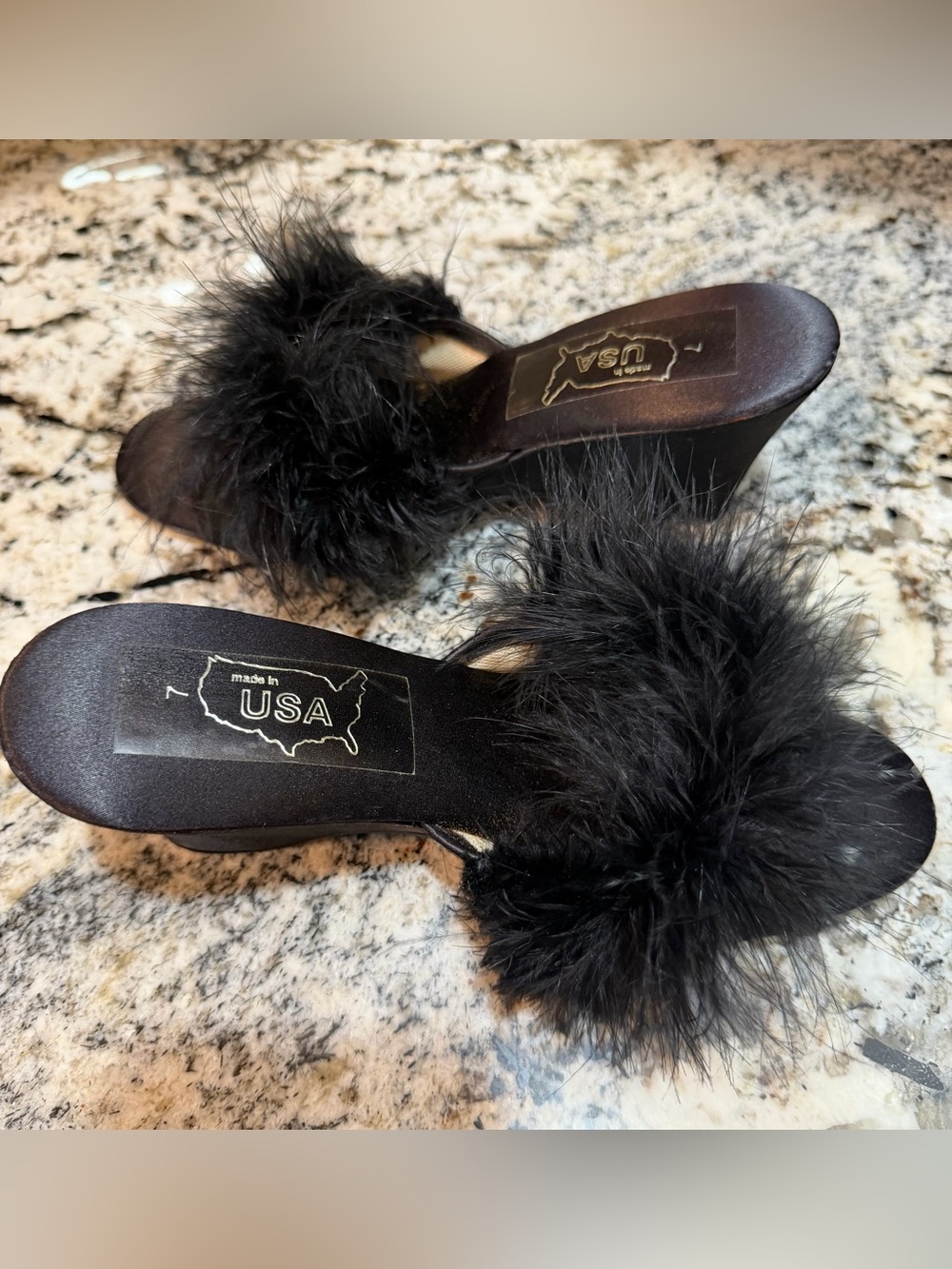 Frederick's of Hollywood Black Feather Boudoir Wedge Slippers